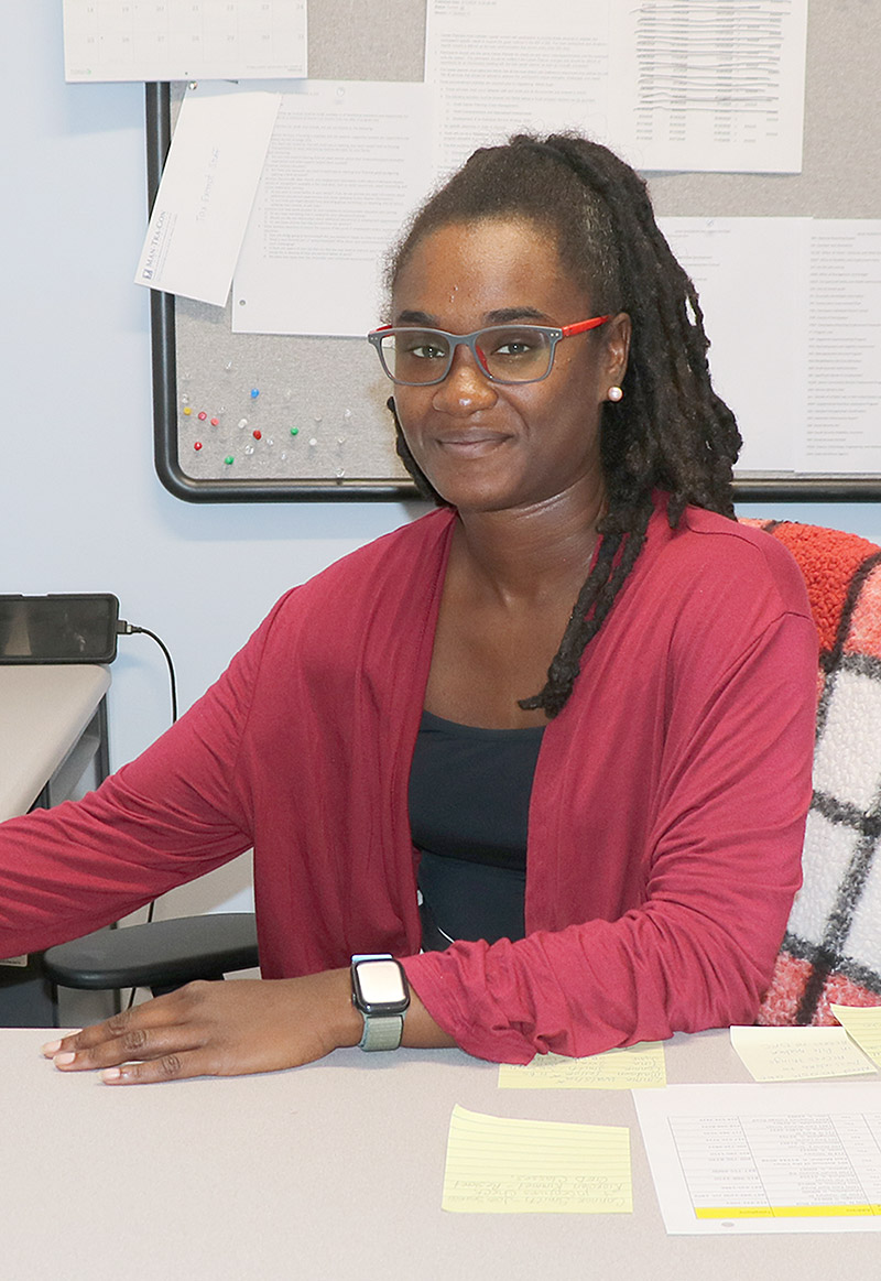 Kenea Lee, Career Specialist